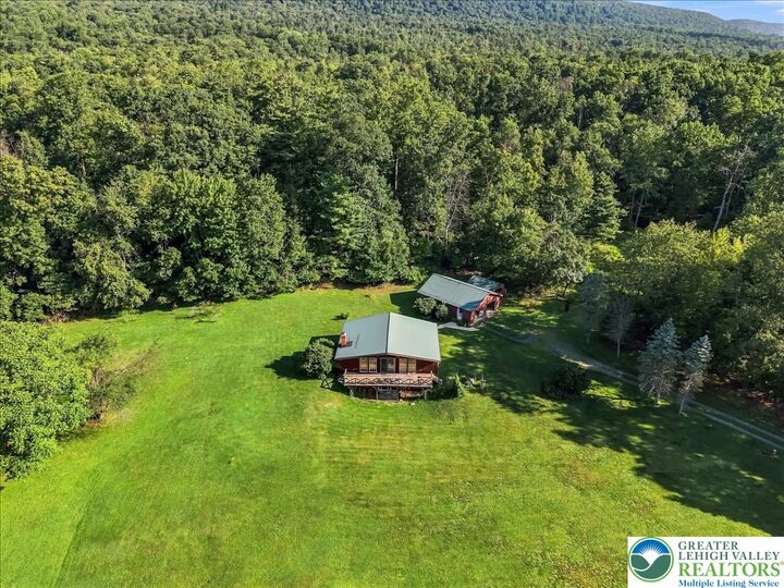 Property Photo:  7625 Gypsy Moth Drive  PA 18066 