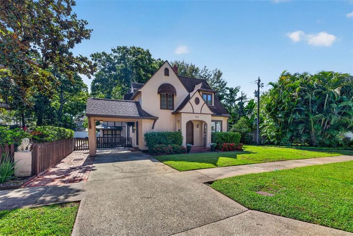 Property Photo:  2321 14th Street N  FL 33704 