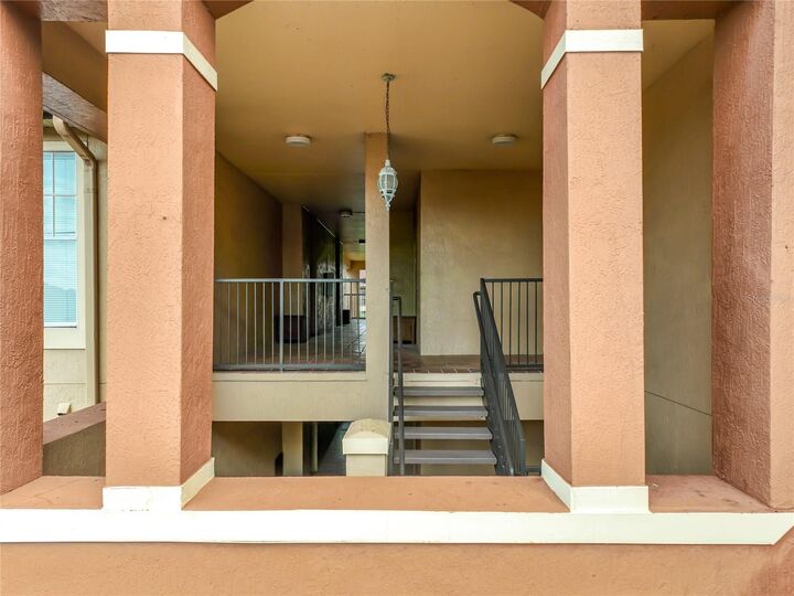 Property Photo:  5578 Metrowest Boulevard 1-310  FL 32811 