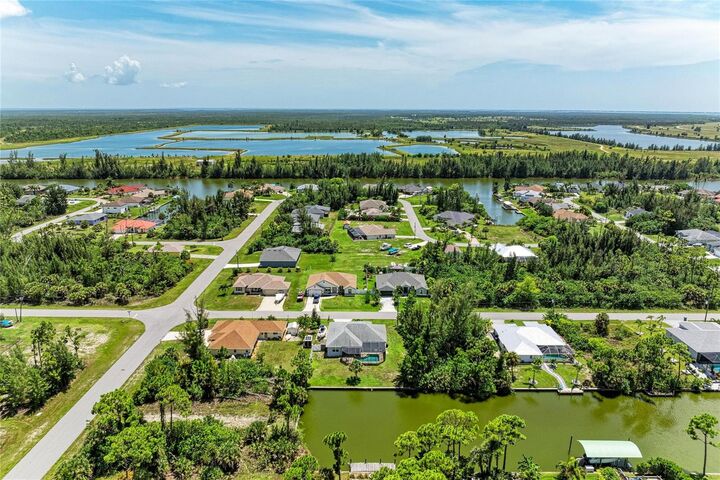 Property Photo:  15040 Lyneburg Avenue  FL 33981 