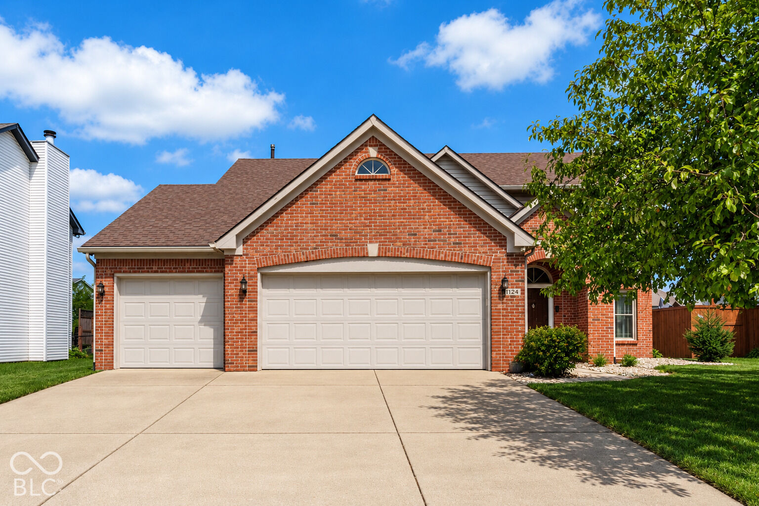 Property Photo:  1224 Knapps Court  IN 46142 