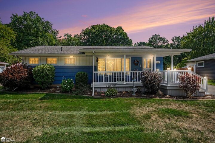 Property Photo:  202 Nanita Drive  MI 48457-9165 