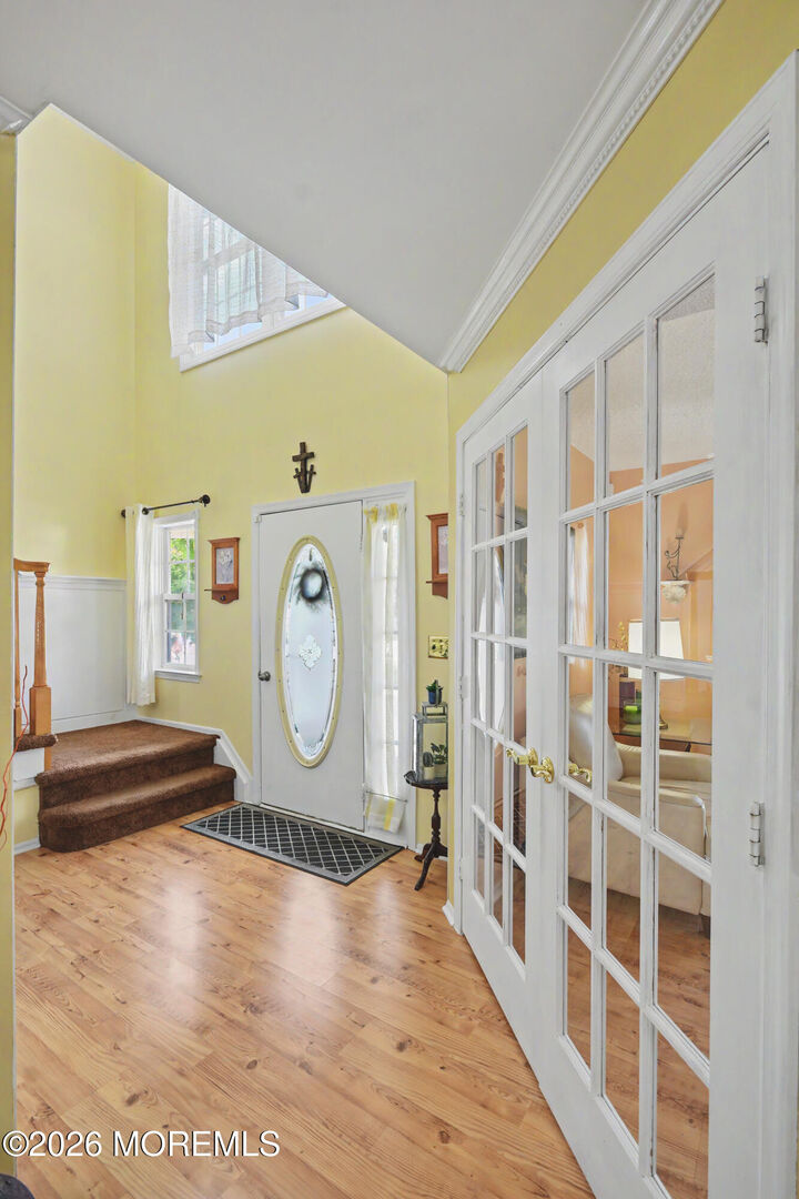 Property Photo:  129 Hamlet Court  NJ 08753 