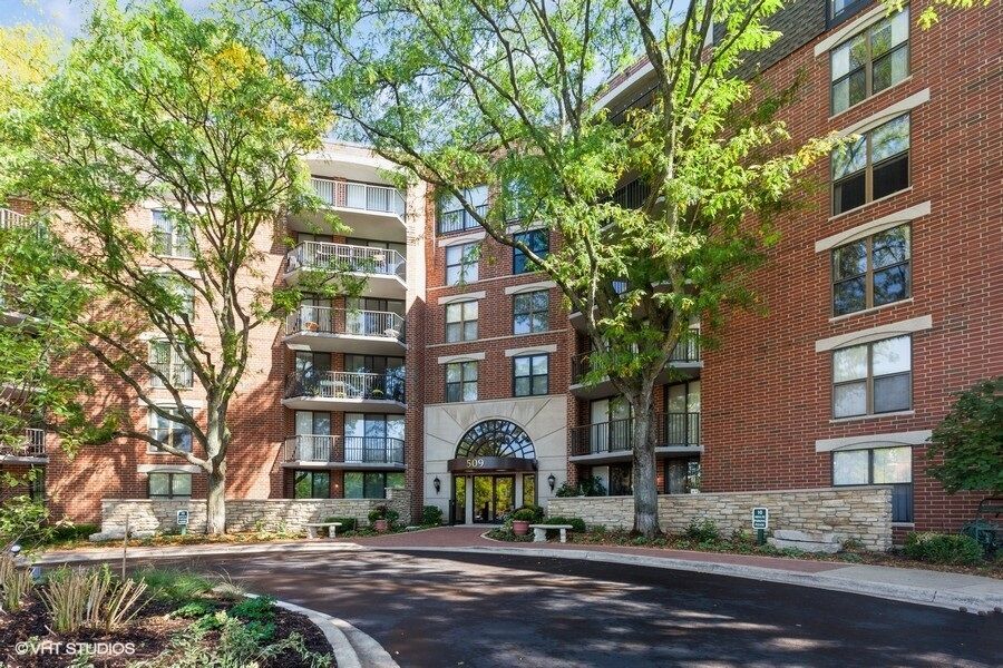 Property Photo:  509 Aurora Avenue 614  IL 60540 