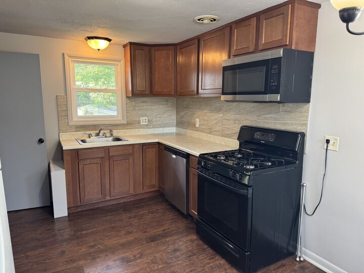 Property Photo:  225 Panama Avenue  IL 60140 