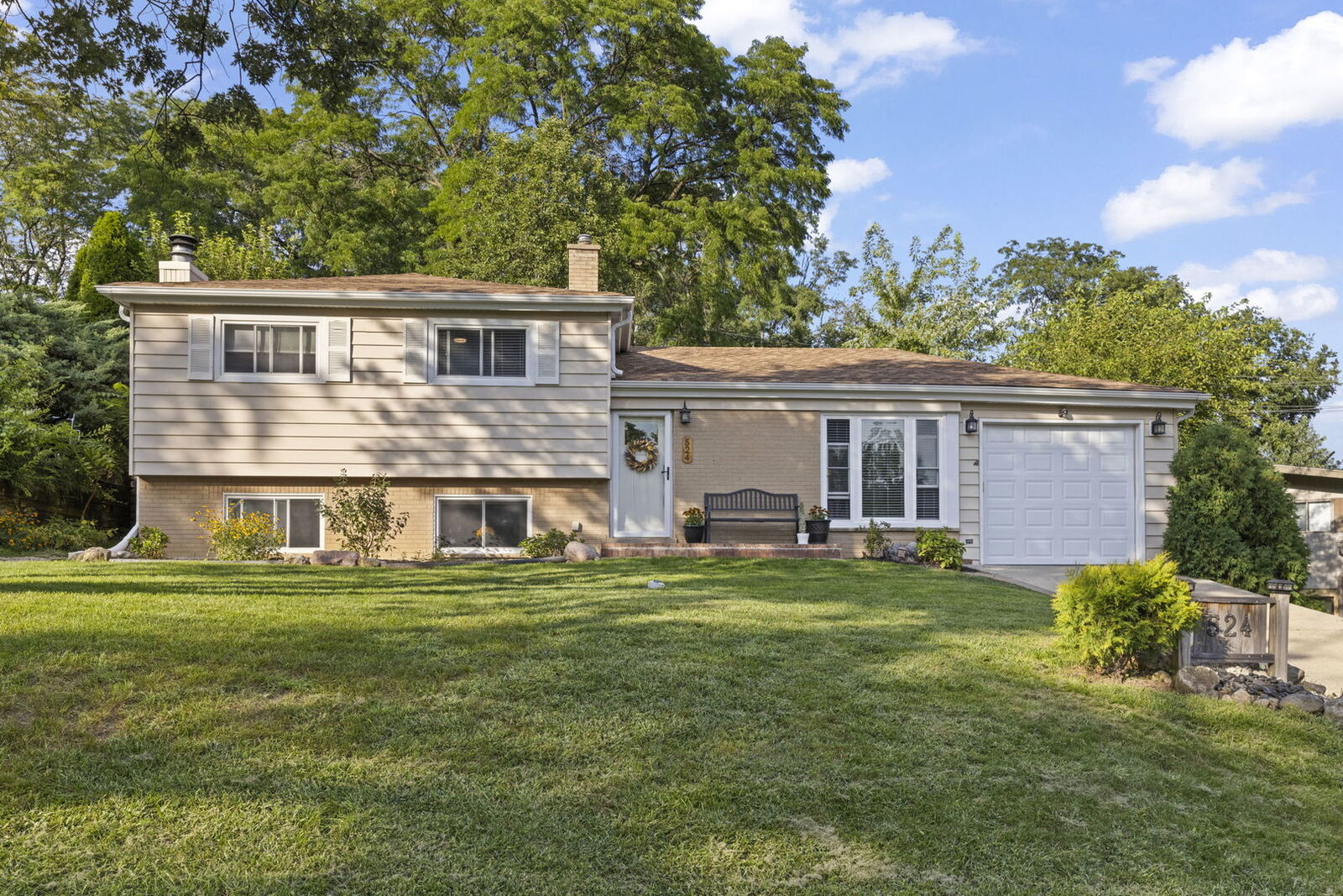 Property Photo:  22W524 Birchwood Drive  IL 60137 