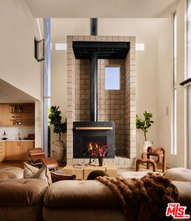 Property Photo:  2801 Sanborn Avenue  CA 90291 