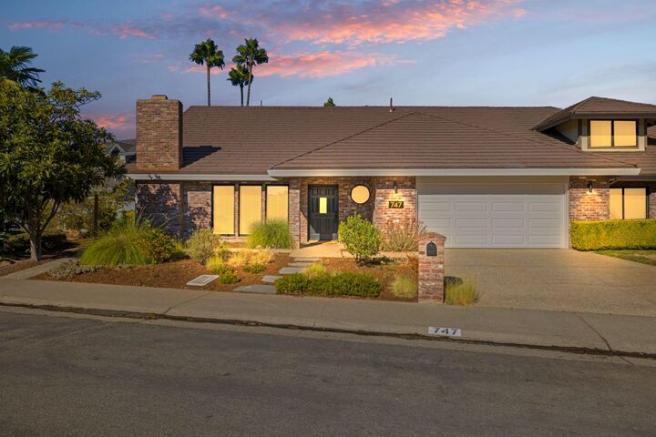 Property Photo:  747 Shoreside Drive  CA 95831 