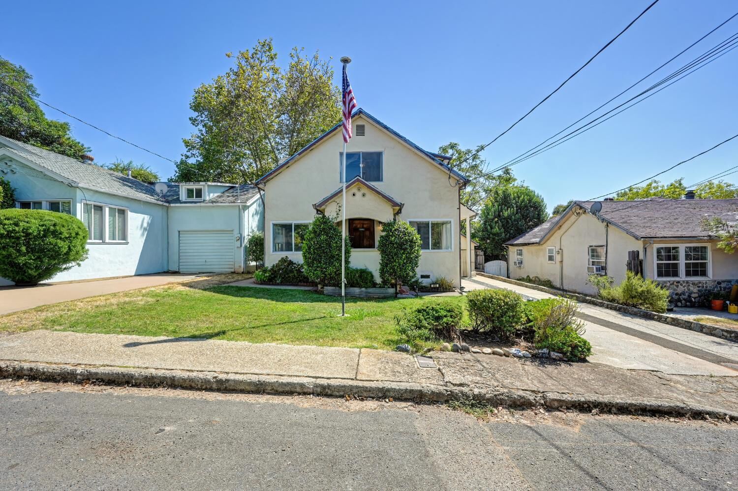 Property Photo: 155 Sunset Drive CA 95603