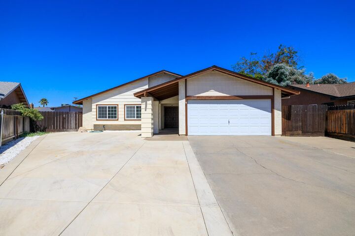 Property Photo: 3161 Linfield Court CA 95382