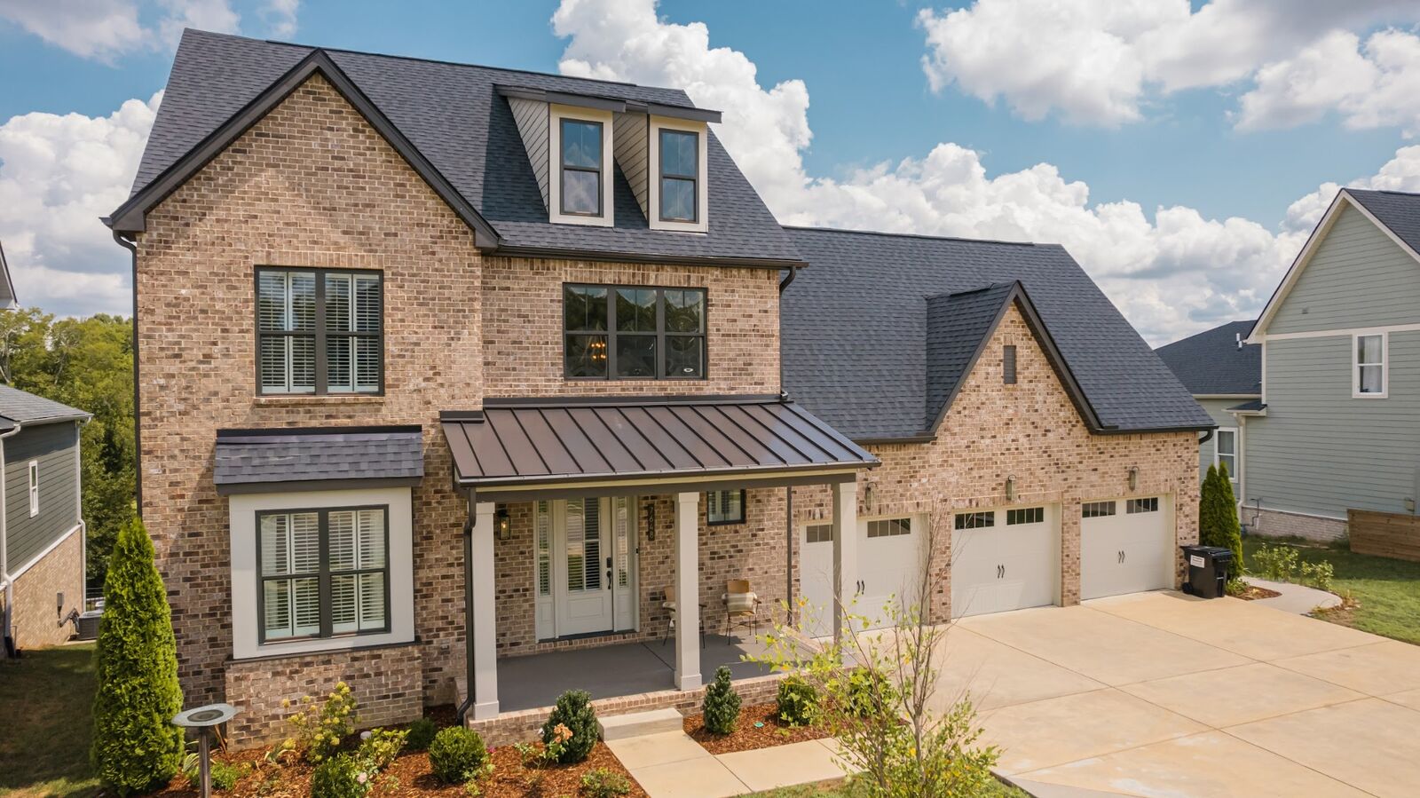 Property Photo: 7648 Delancey Dr TN 37046