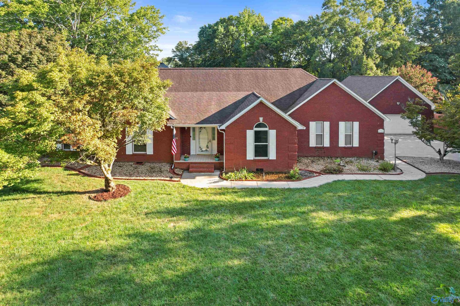 Property Photo: 27290 Capshaw Road AL 35613