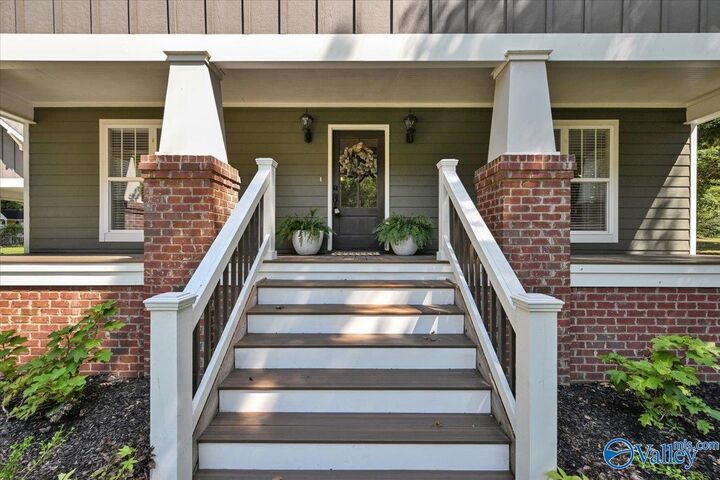Property Photo: 191 County Road 1315 AL 35058