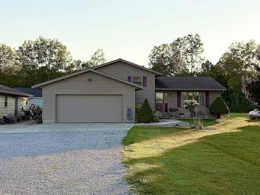Property Photo: 21930 Foster Road OH 44090
