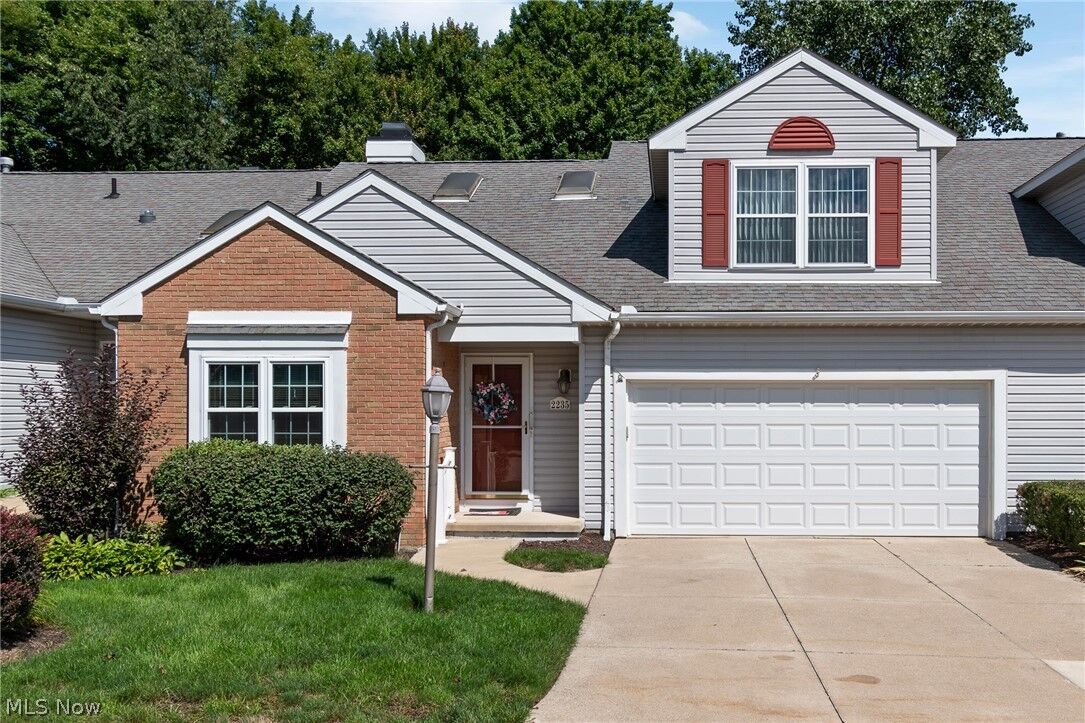 Property Photo: 2235 Abbey Road OH 44312