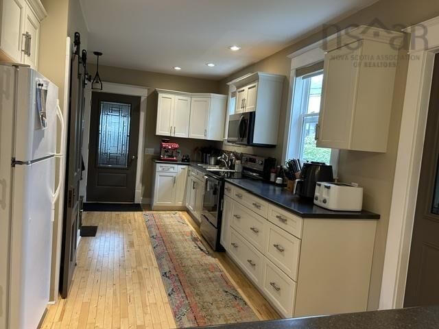 Property Photo: 26 Pitt Street NS B9A 2T3