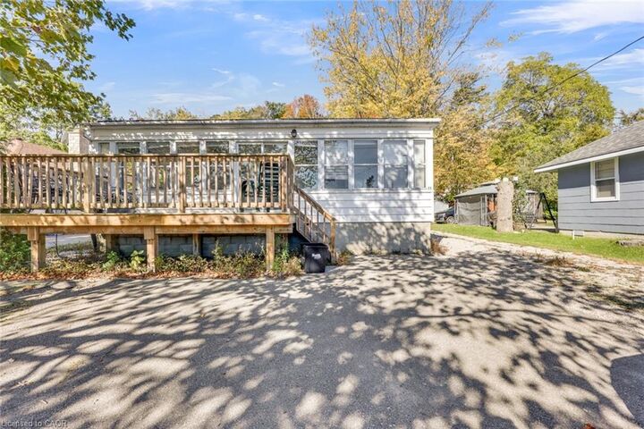 11 Snooks Drive — photo 1