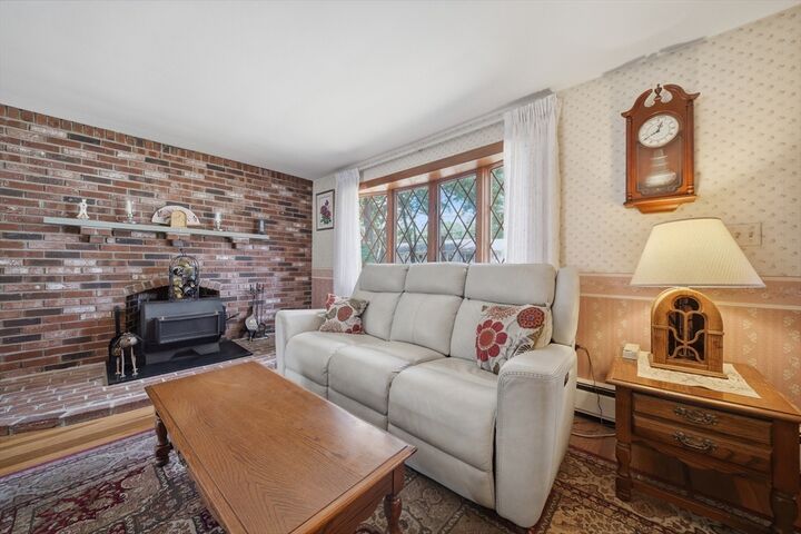 Property Photo:  6 Marcus Rd  MA 01887 