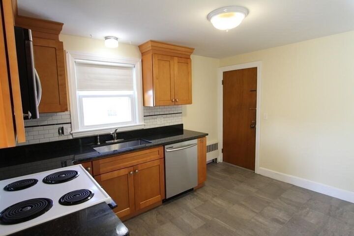 Property Photo:  6 Bates Rd E  MA 02472 