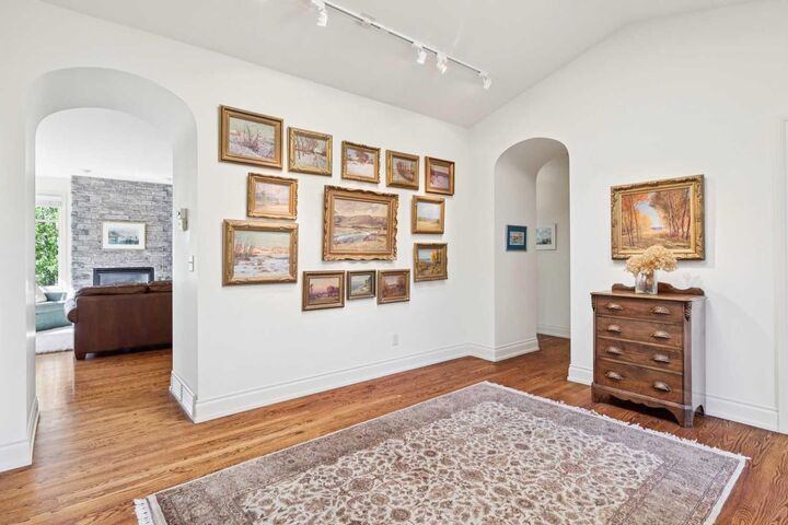 Property Photo:  68 Spring Valley Way SW  AB T3H 4V2 