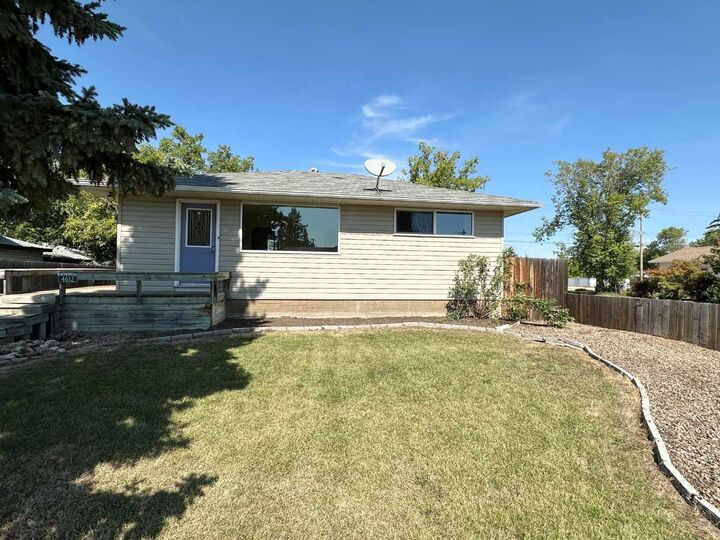 Property Photo: 4612 49 Avenue AB T9X 1R6