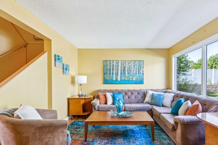 Property Photo:  999 Canyon Meadows Drive SW 41  AB T2W 2S6 