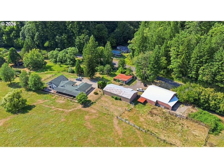 Property Photo:  8820 North Fork Siuslaw Rd  OR 97439 