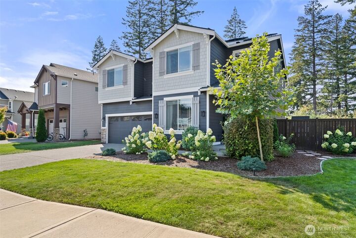 Property Photo:  17614  Crossing Dr  E  WA 98374 