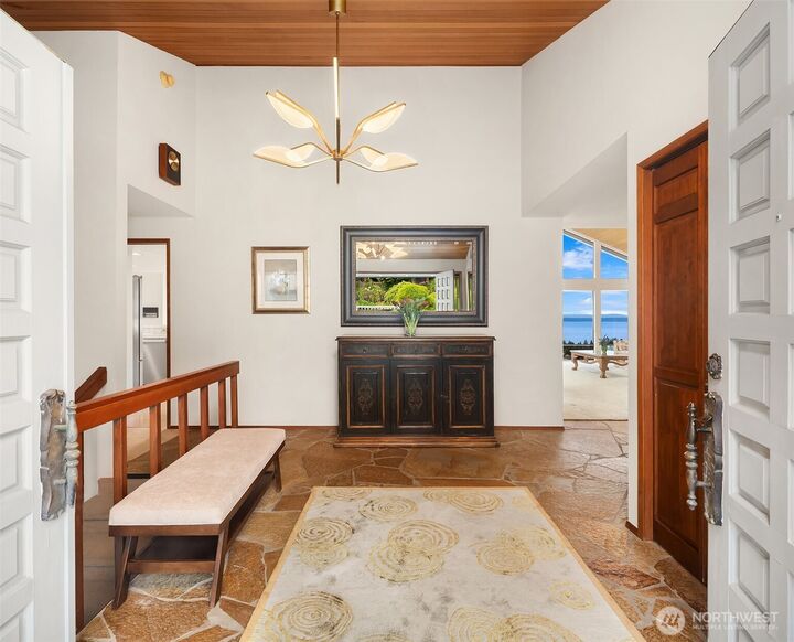 Property Photo:  231  Skyline Drive  WA 98020 