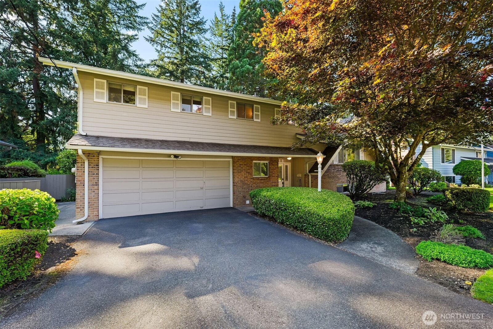 Property Photo:  918  Altadena Avenue  WA 98466 