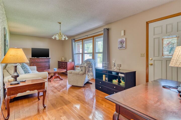 Property Photo:  104 W Main Street  KY 42367 