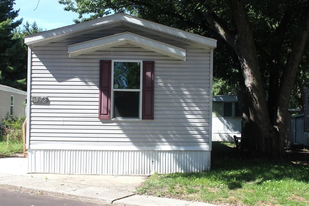 Property Photo:  4875 Pamela Avenue SE  MI 49548 