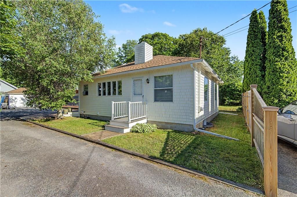 Property Photo:  137 Kingstown Road  RI 02882 