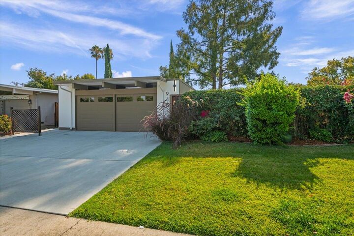 Property Photo:  948 Brookgrove Lane  CA 95014 