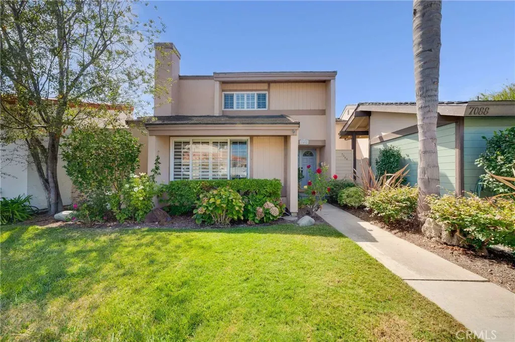 Property Photo:  7092 Island Village Drive  CA 90803 
