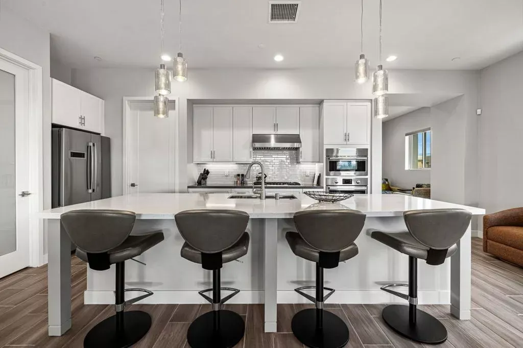Property Photo:  1403 Retreat Circle  CA 92260 