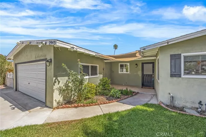 Property Photo:  2943 Gertrude  CA 92506 