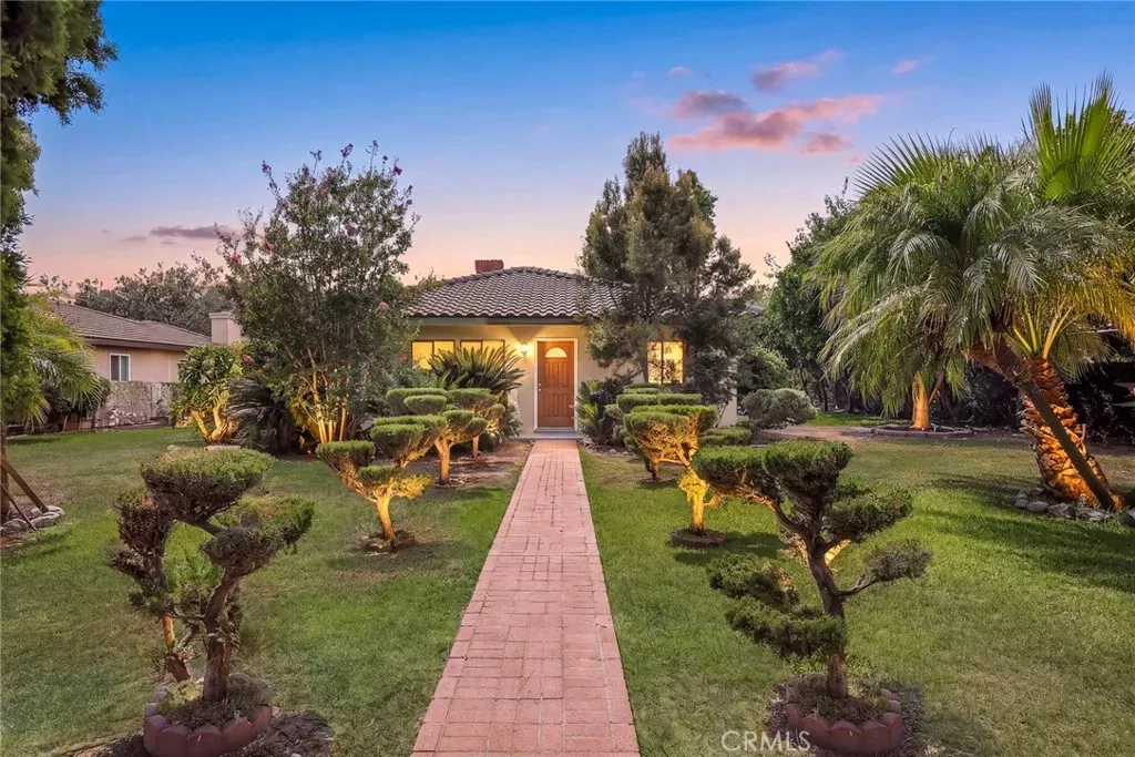 Property Photo:  1425 S Santa Anita  CA 91006 