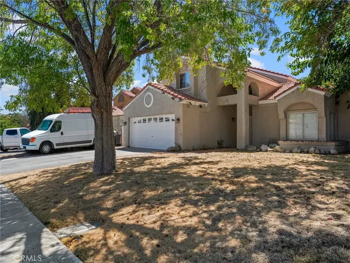 Property Photo: 1768 Sierra View CA 93535