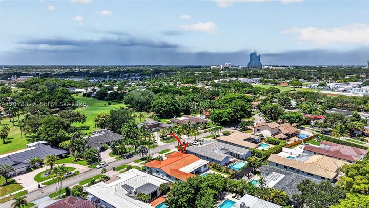 Property Photo: 3661 N 52nd Ave FL 33021