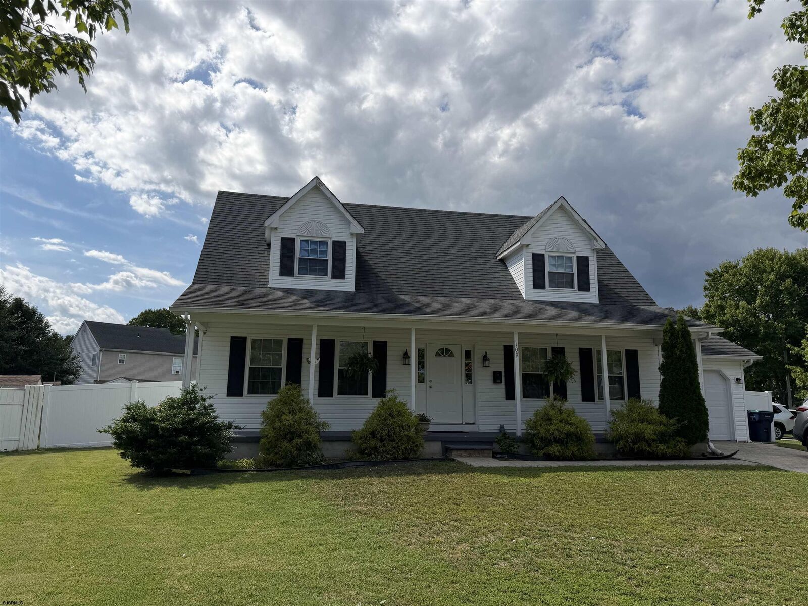 Property Photo:  109 Del Mar  NJ 08234 