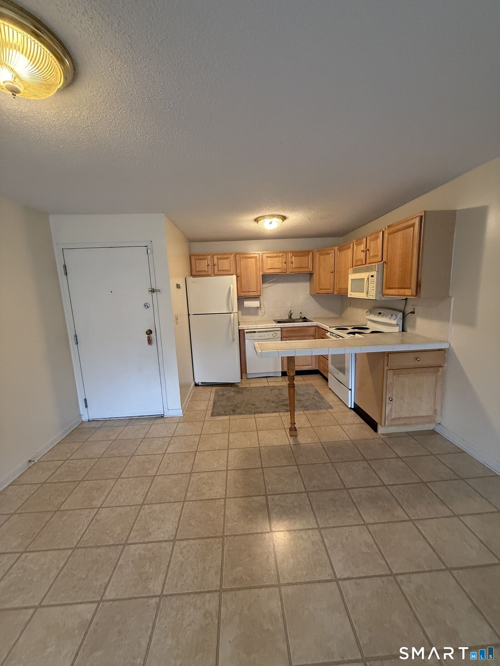 Property Photo: 2300 Harbor View Drive 2300 CT 06067