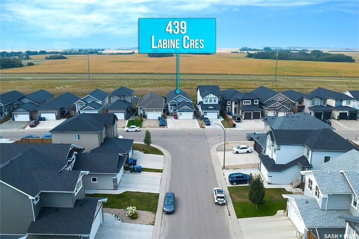 Property Photo: 439 Labine Crescent SK S7L 5Y5