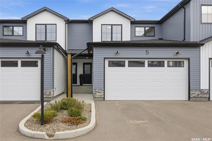 625 Dagnone Crescent 5 — photo 1