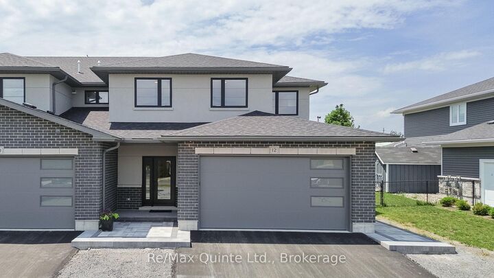 12 Stinson Avenue — photo 1