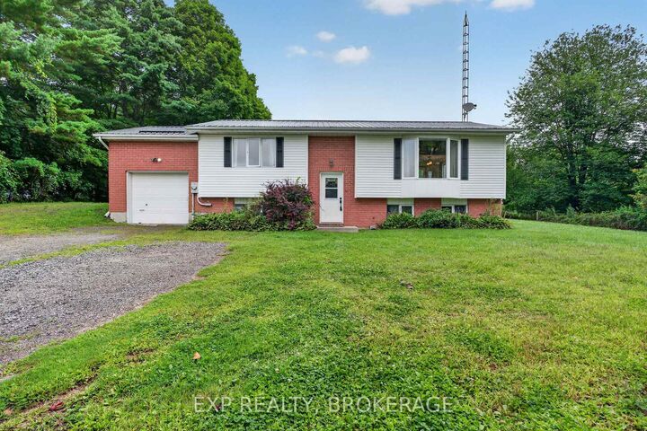Property Photo:  9009 Perth Road  ON K0G 1X0 