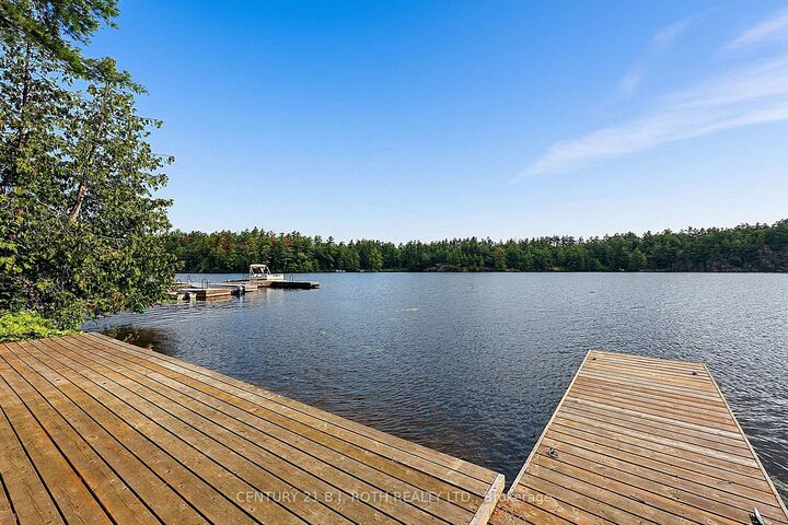 Property Photo:  1100 Hewitt Street  ON P1P 0C1 