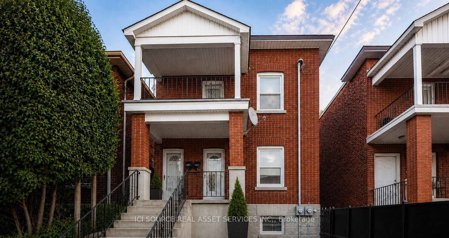 Property Photo: 113 Fairmont Avenue ON K1Y 1X7