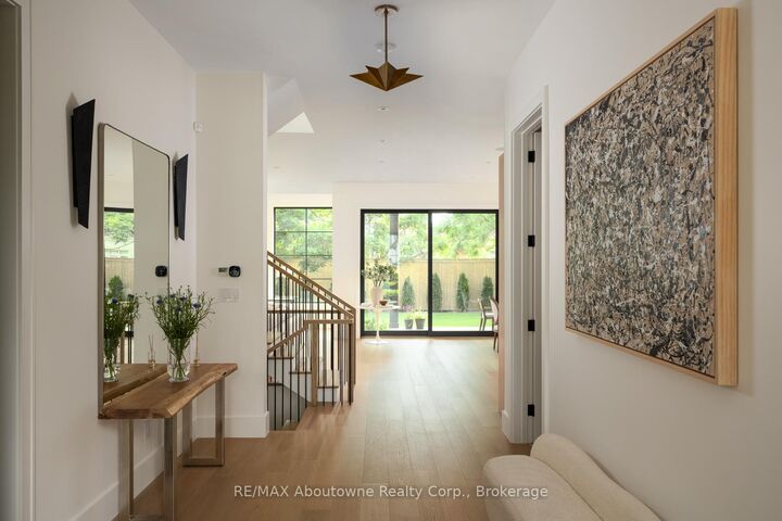 Property Photo:  203 Weybourne Road  ON L6K 2T7 