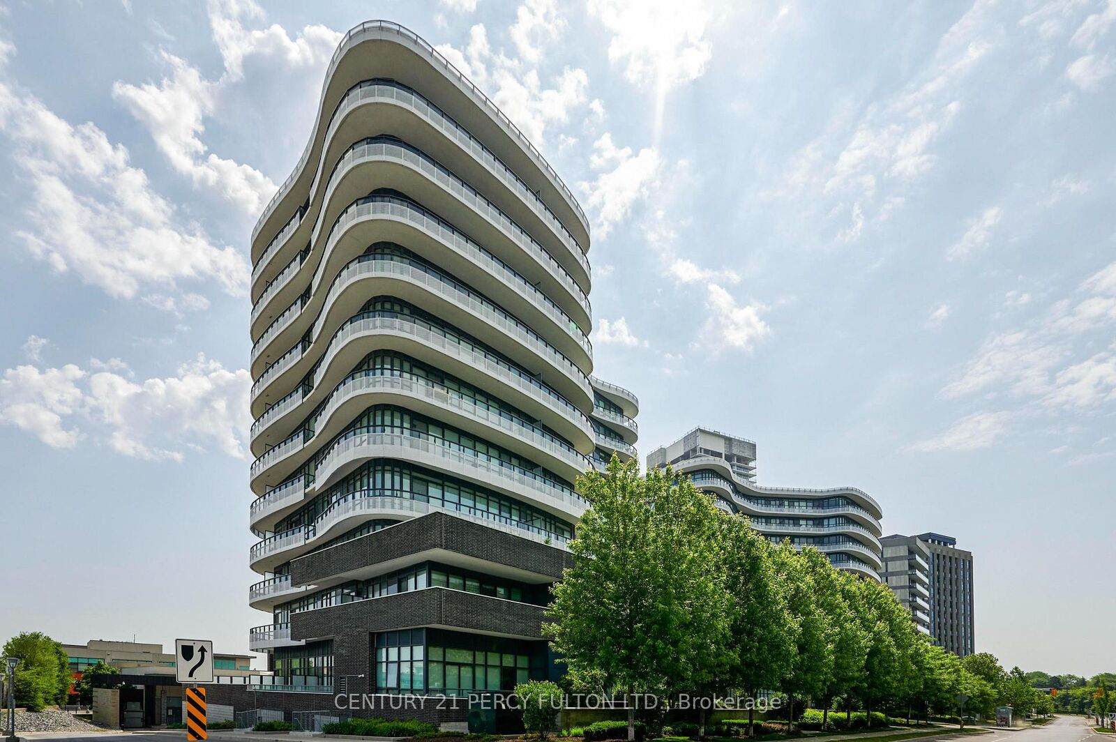 Property Photo:  99 The Don Way W 710  ON M3C 0N8 